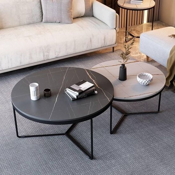 Black & White Table