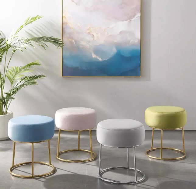 Tabouret Avec Pieds Métal Doré
