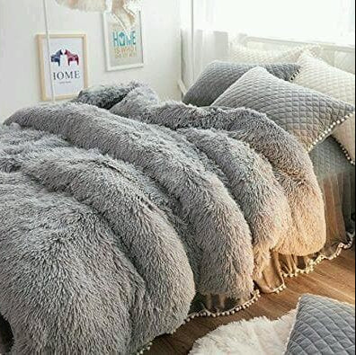 Couvre-Lit + 2 Coussins