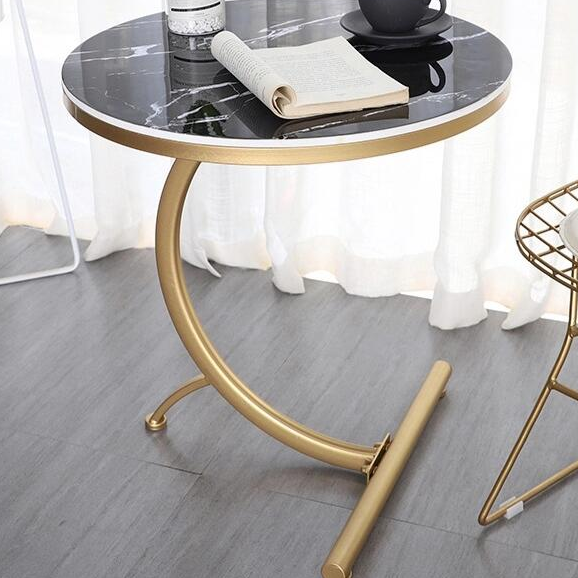 Delfino Table