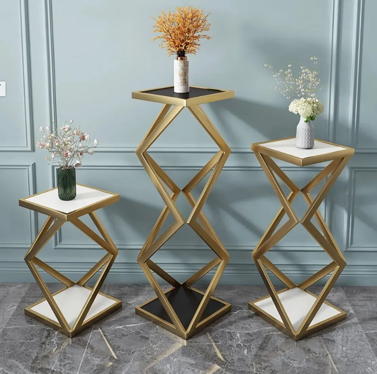 TRIO PYRAMID