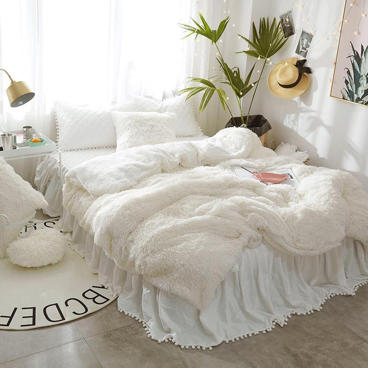 Couvre-Lit + 2 Coussins