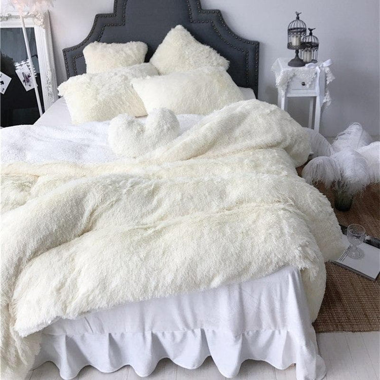 Couvre-Lit + 2 Coussins