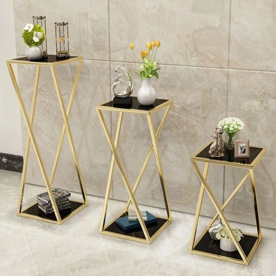TRIANGLE TABLE