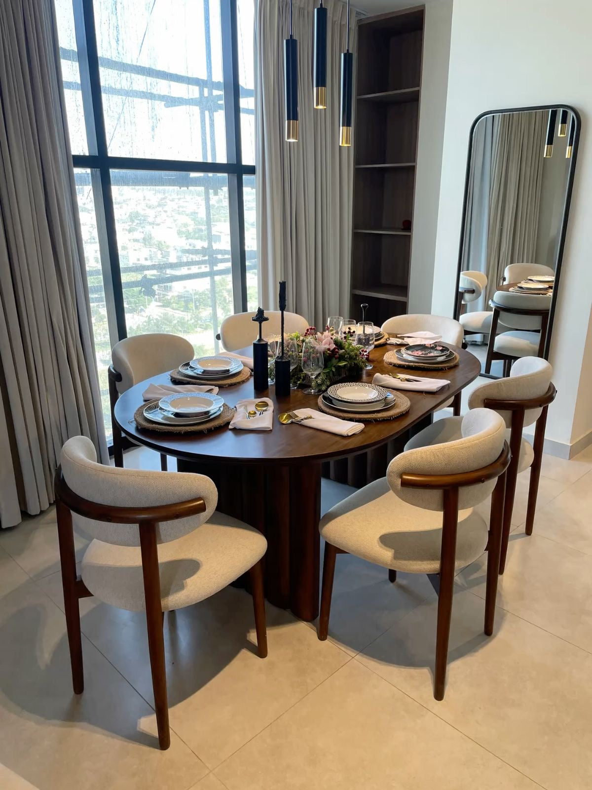 Archi salle a manger + 6 chaises