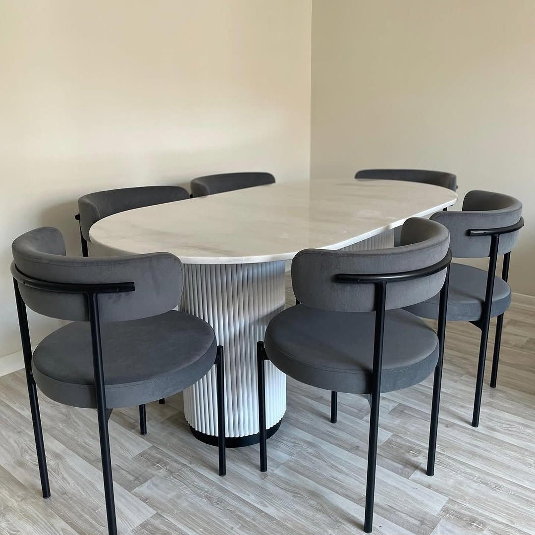 Table Salle a manger + 6 chaises