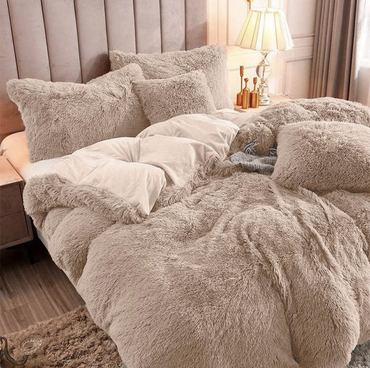 Parure de lit en fausse fourrure