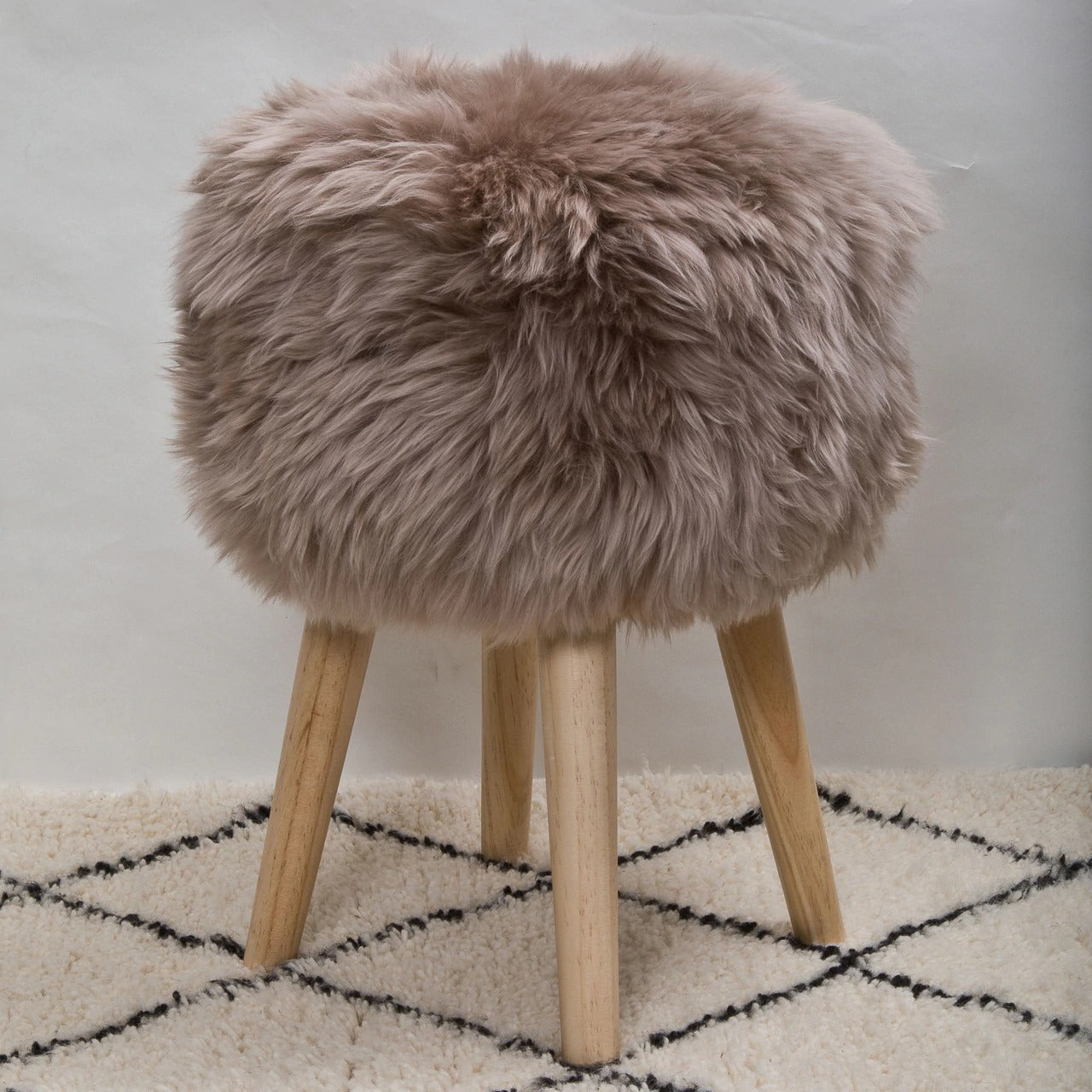 Tabouret En Fausse Fourrure