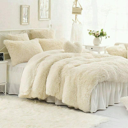 Couvre-Lit + 2 Coussins