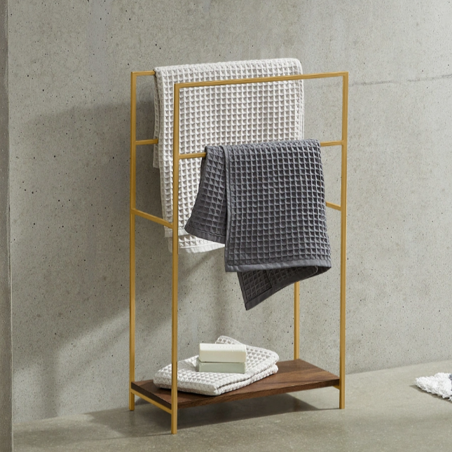 Porte-serviettes sur pieds