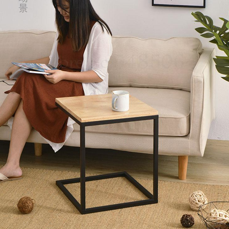 Table d'appoint pour Canapé