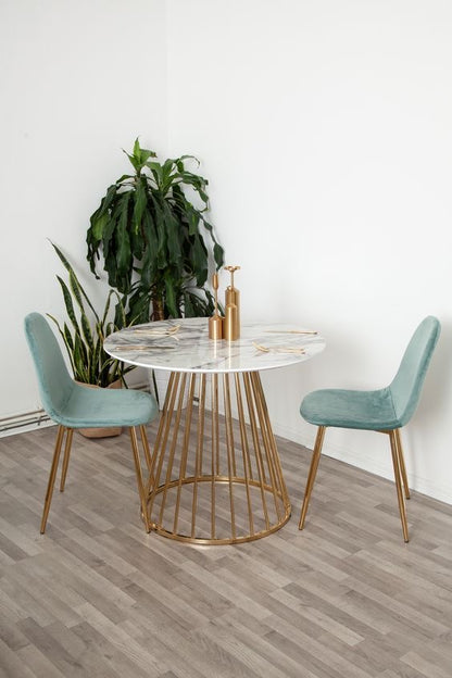 Umbrella Table